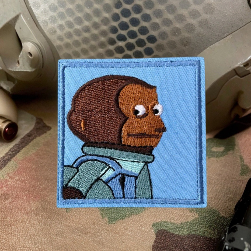Awkwardly Timid Monkey Express - مراجعة Urban Backpack Tactical وسعره