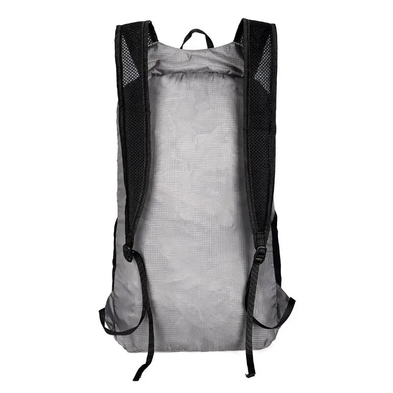 Outdoor Hiking Bag 20L Lightwe - مراجعة Foldable Backpack Small وسعره