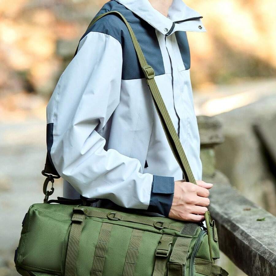 Large Capacity Tactical Backpa - مراجعة Hiking Backpack Waterproof وسعره