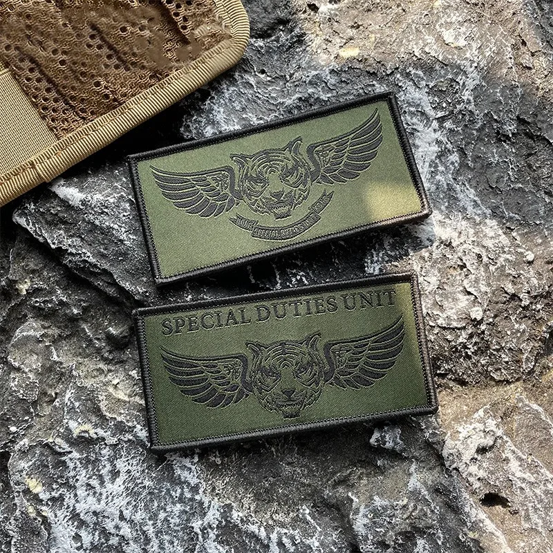 IR SDU FlyingTiger Carved Refl - مراجعة Urban Backpack Tactical وسعره