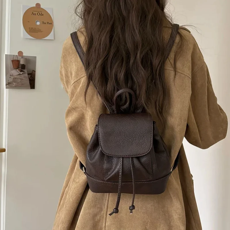 Small Fashion Backpacks School - مراجعة Leather Backpack Vintage وسعره