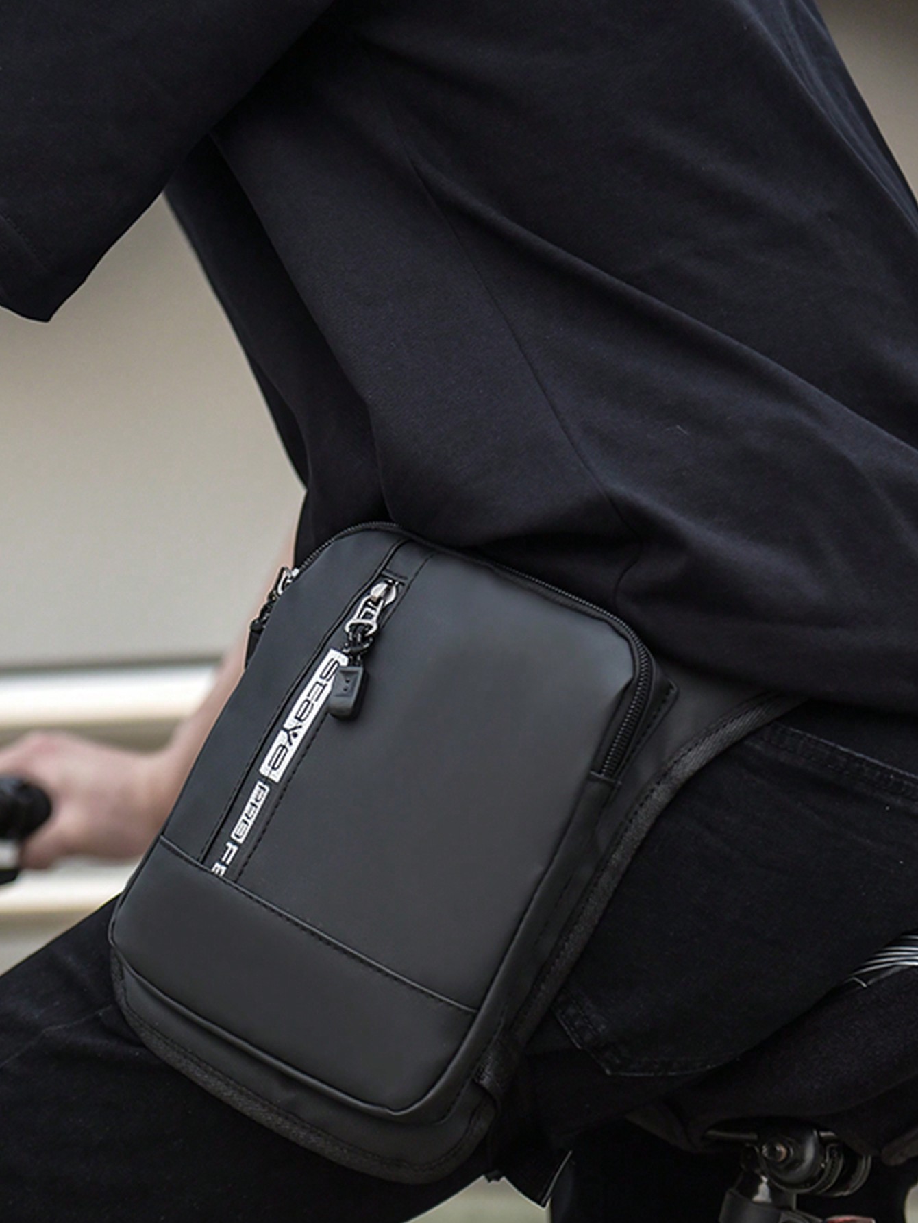 Leg Bag Fanny Pack Shoulder Sa - مراجعة Sling Backpack Shoulder وسعره