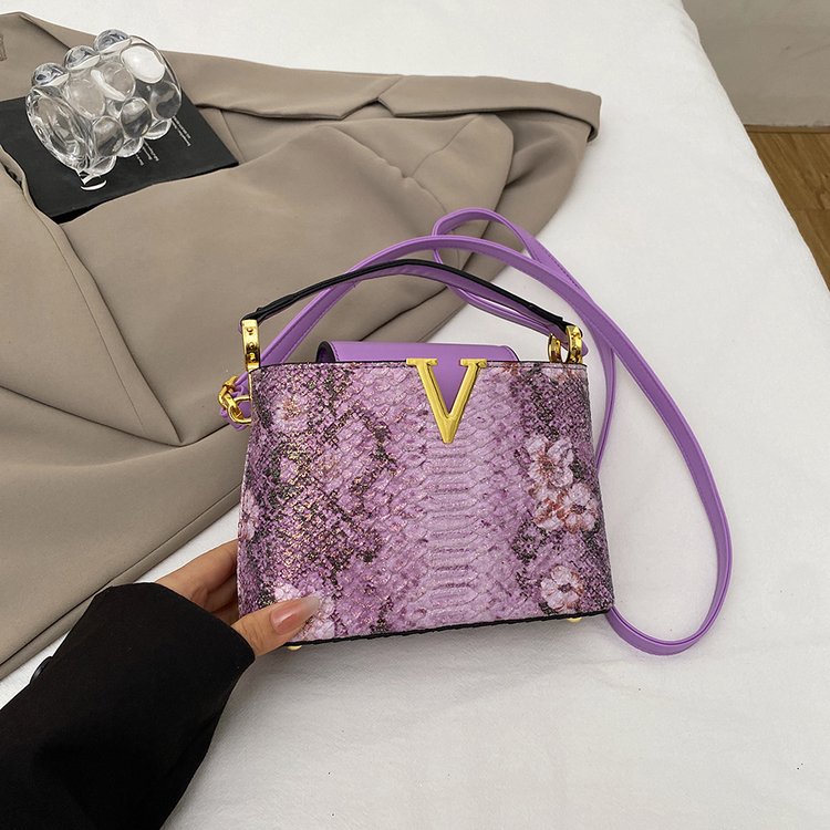 High-End Minimalist Unique Bus - مراجعة Backpack Diaper Bag وسعره